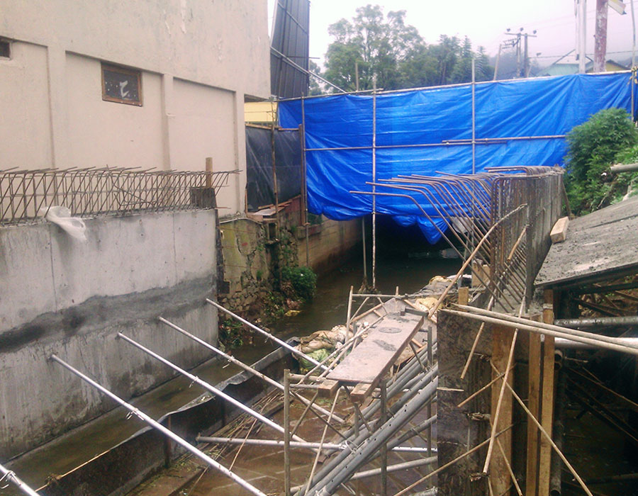 Construction of Box Culvert and Debris Trap at Nuwaraeliya Commercial Complex